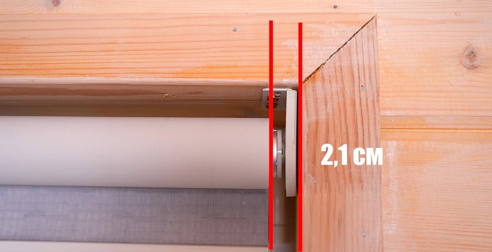 Щели по краям при установке внутрь проема